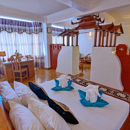 Hotel Mandalaj Kültér fotó