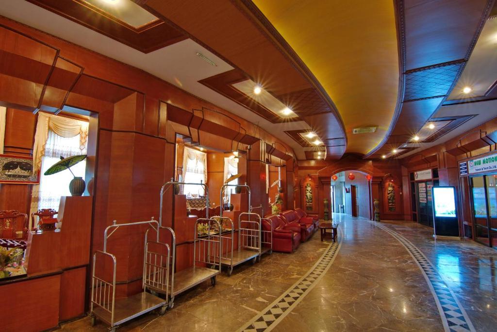 Hotel Mandalaj Kültér fotó