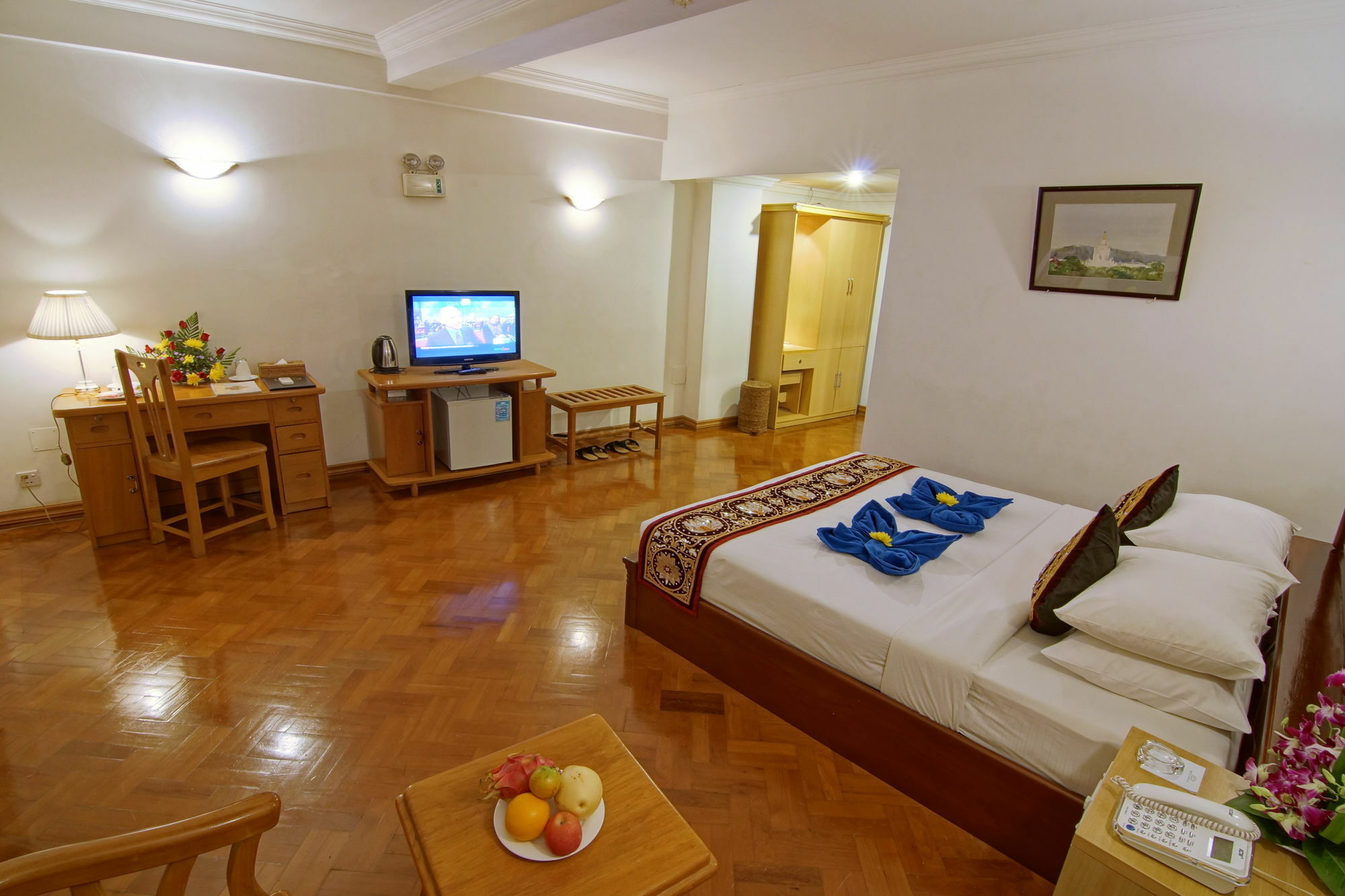 Hotel Mandalaj Kültér fotó