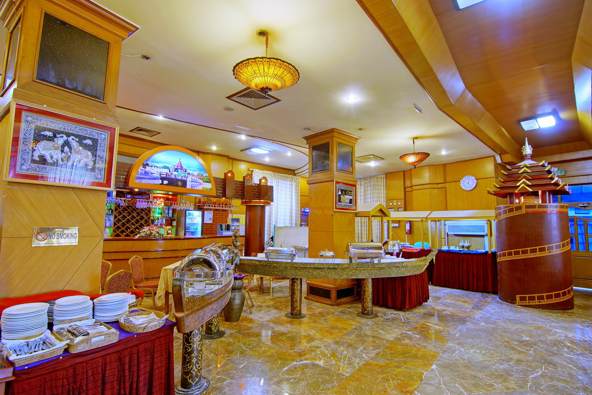 Hotel Mandalaj Kültér fotó